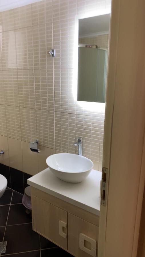 Theasis Apartment Pera Gyalos ภายนอก รูปภาพ